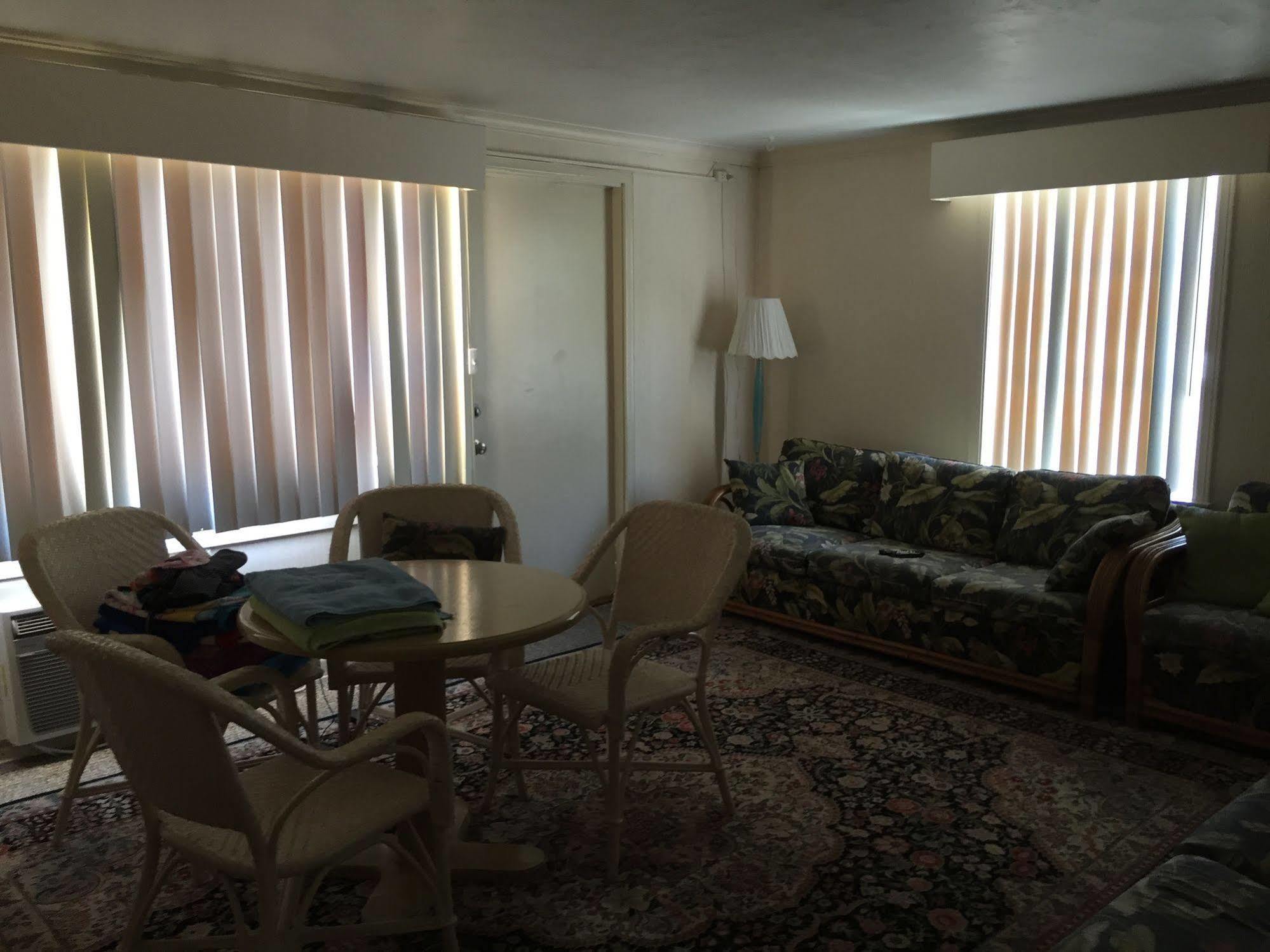 Sea Cove Motel Pompano Beach Exterior photo